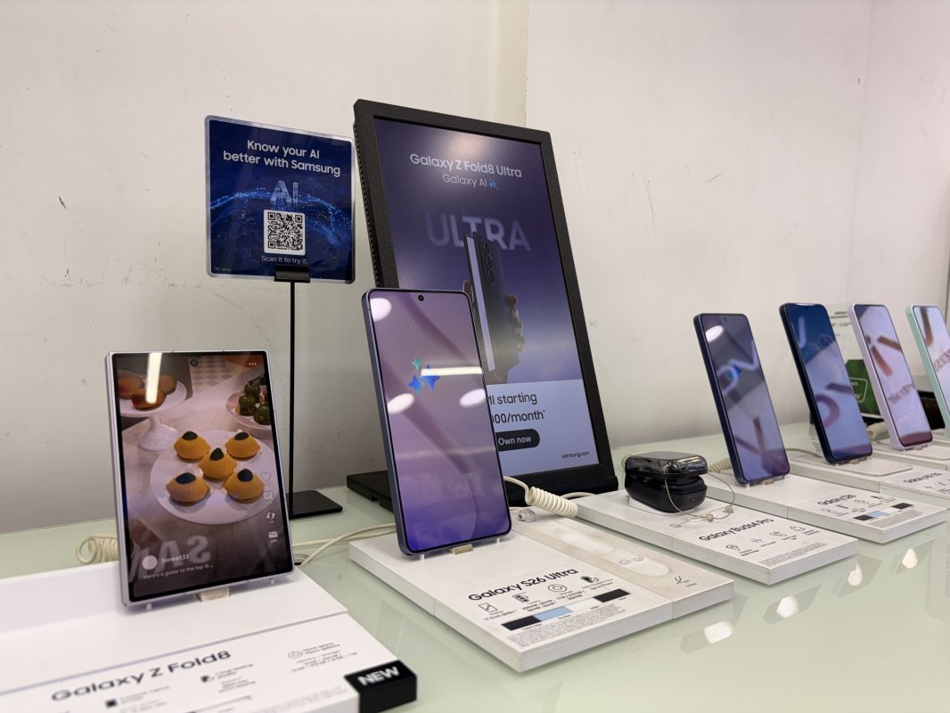 New Mobile World